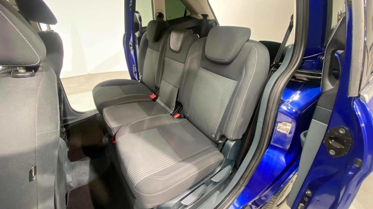 Vehicle 85