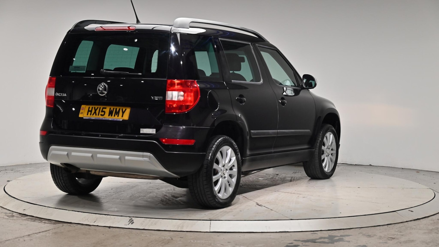 Used Skoda Yeti 2015 for sale - 76484850: Photo 32
