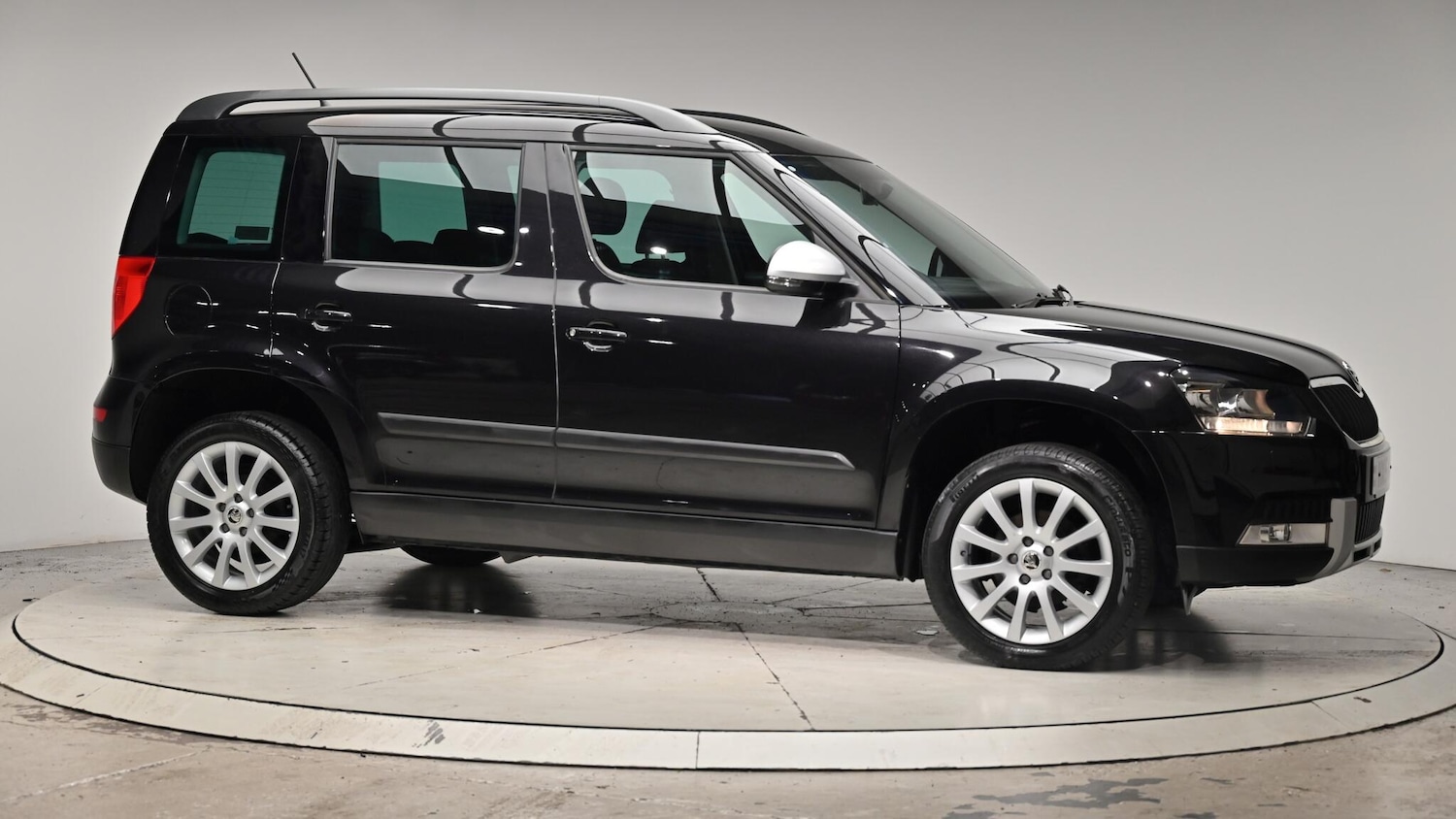 Used Skoda Yeti 2015 for sale - 76484850: Photo 40