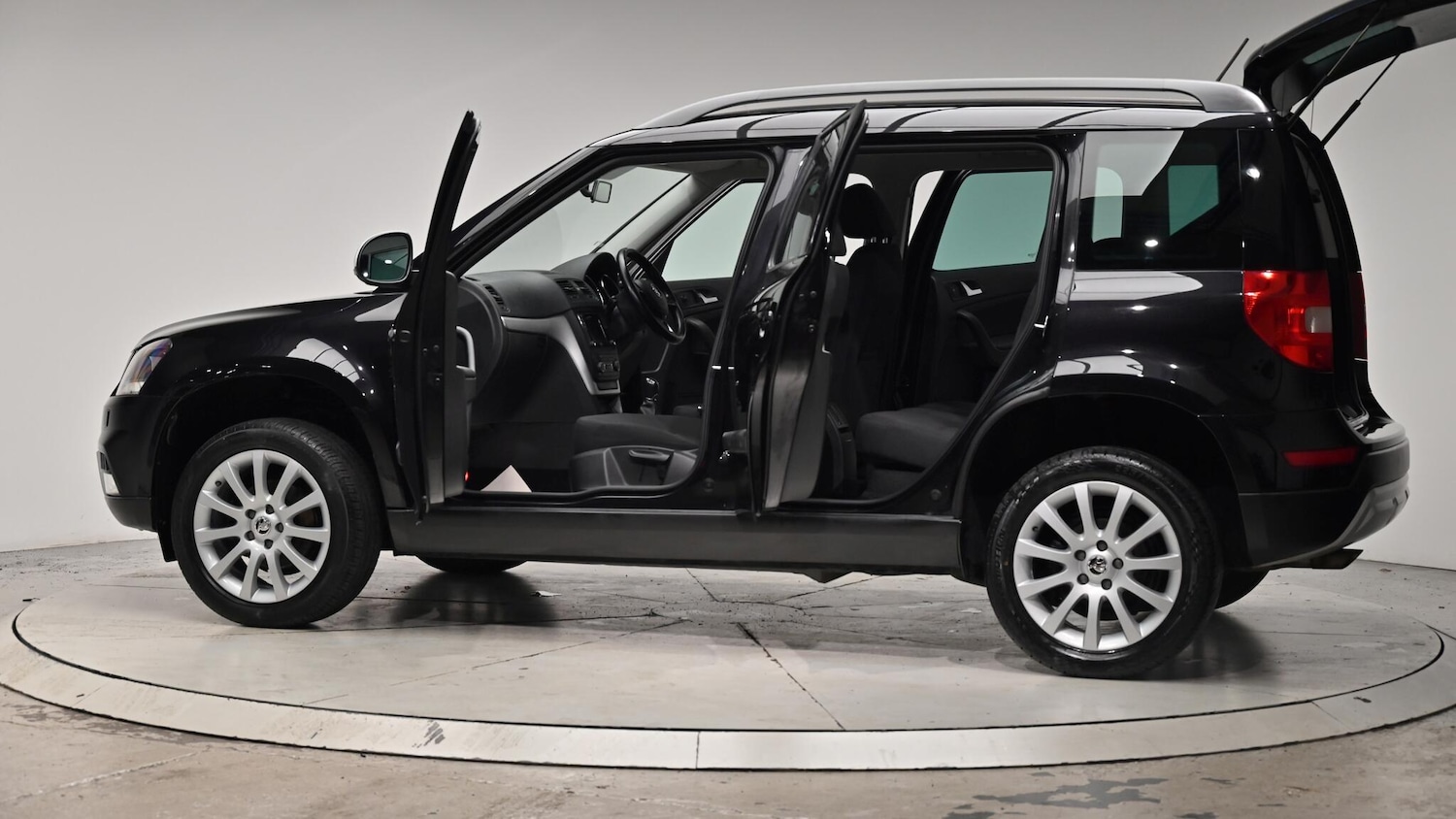 Used Skoda Yeti 2015 for sale - 76484850: Photo 58