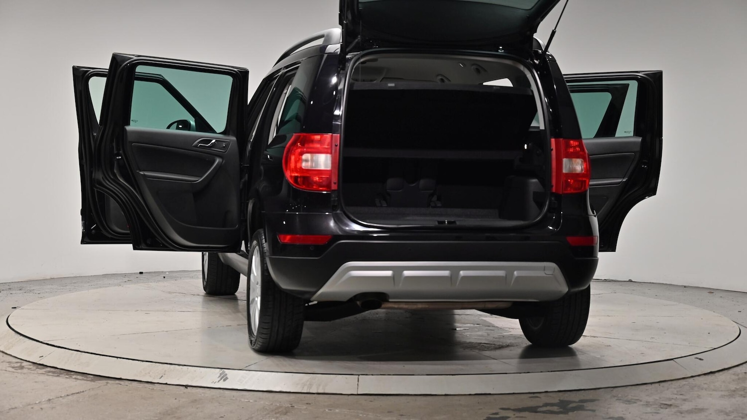 Used Skoda Yeti 2015 for sale - 76484850: Photo 64