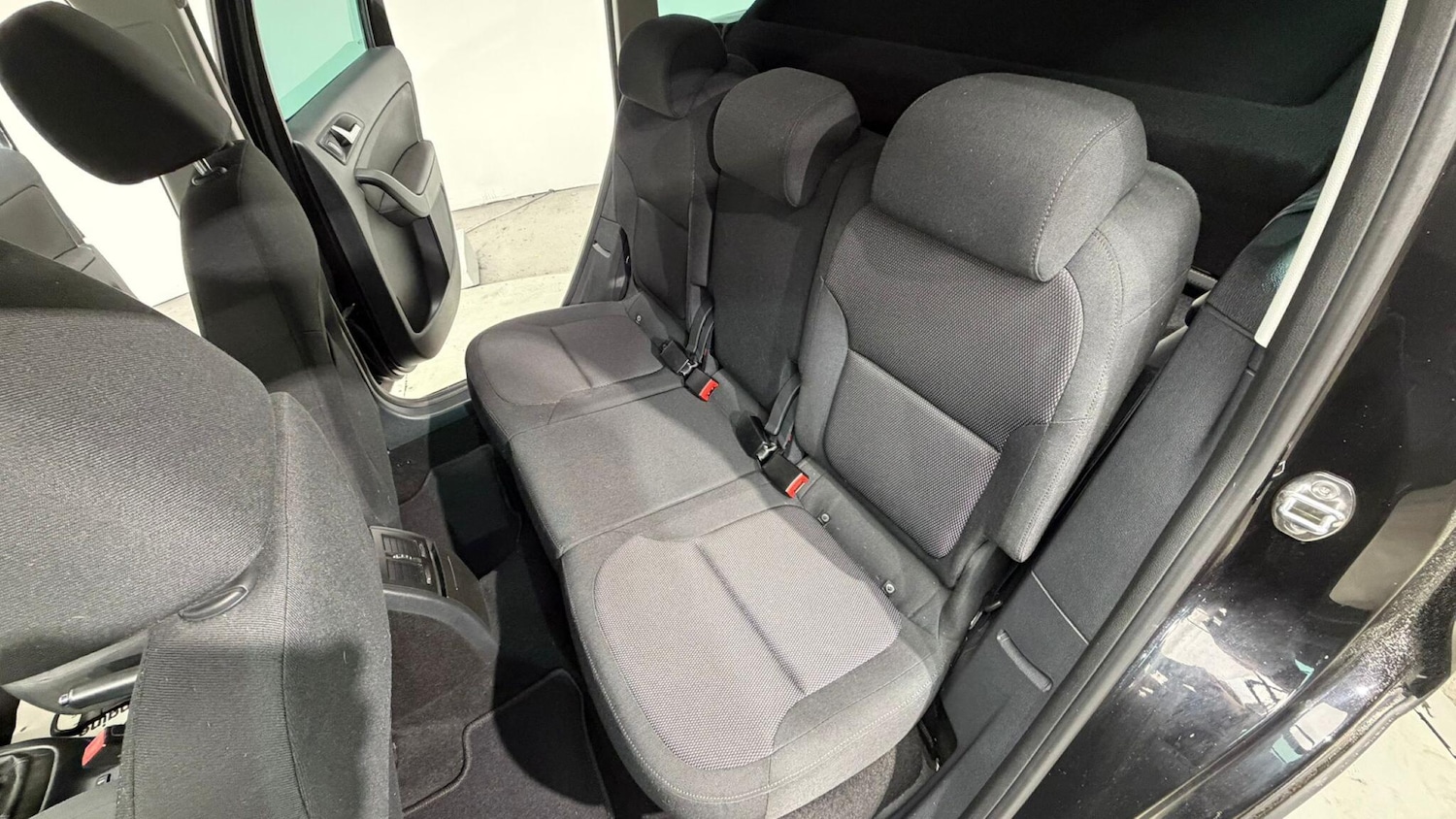 Used Skoda Yeti 2015 for sale - 76484850: Photo 85