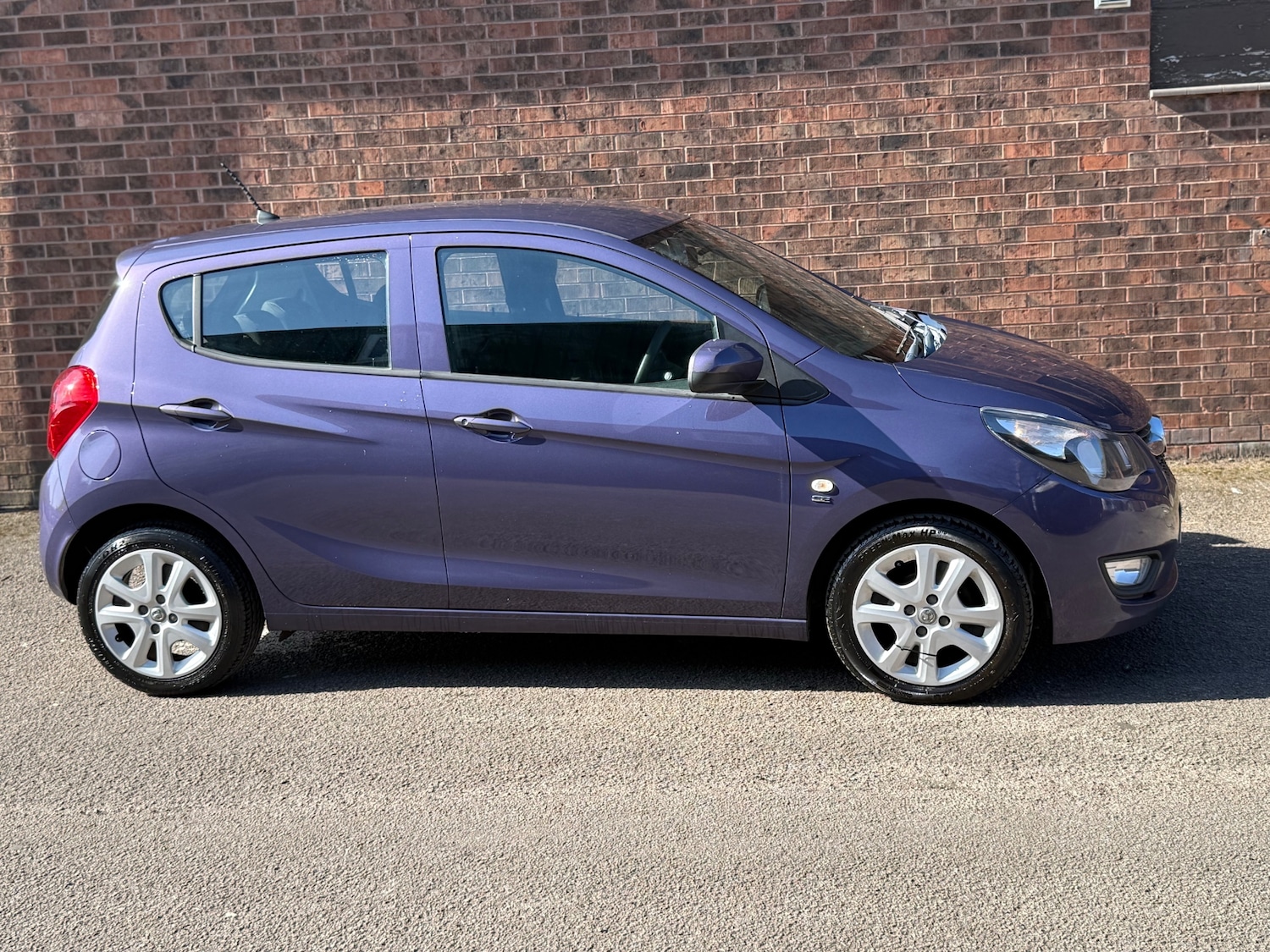 Used Vauxhall Viva 2017 for sale - 77942542: Photo 3