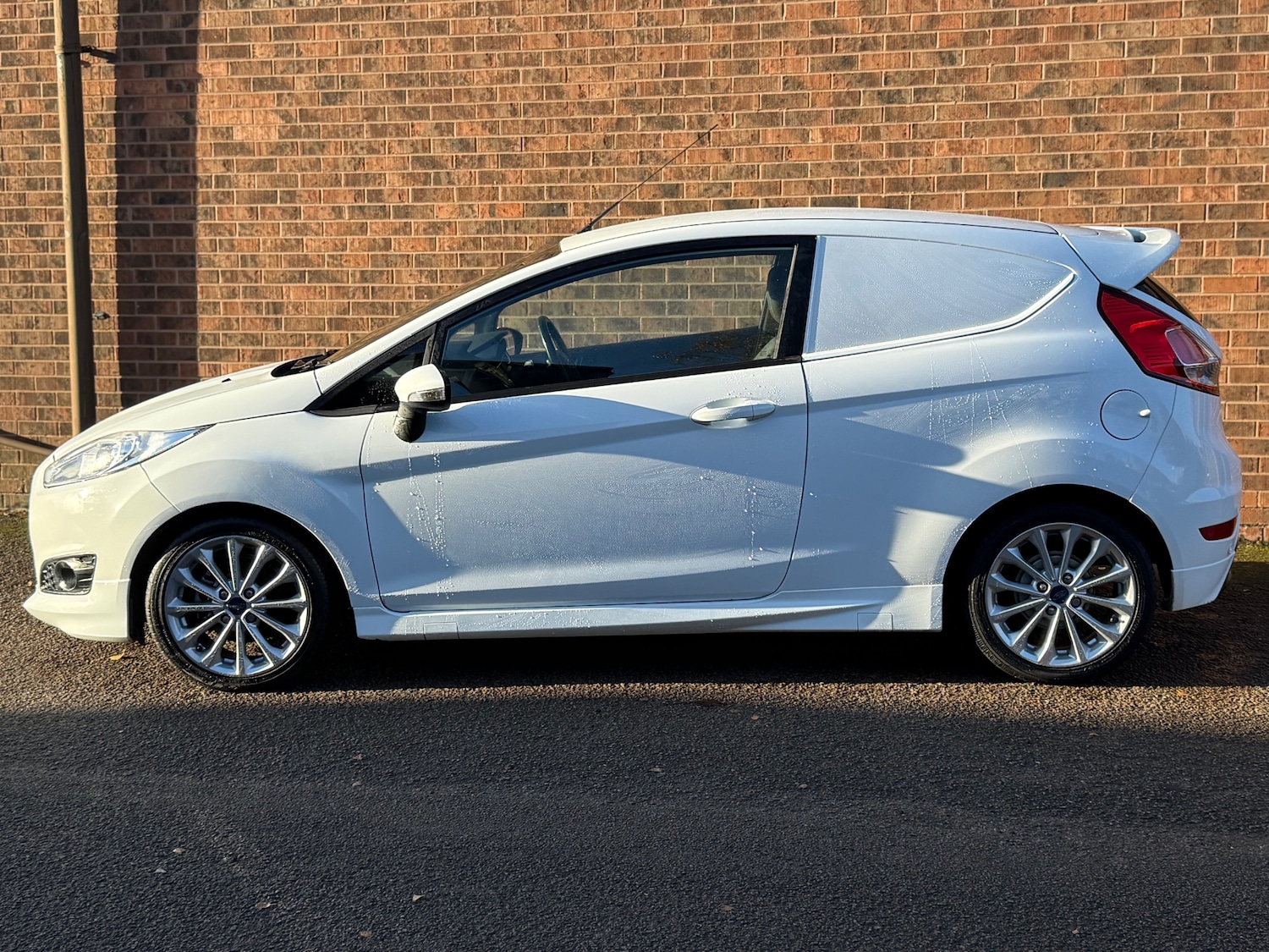 Used Ford Fiesta 2016 for sale - 76571317: Photo 9