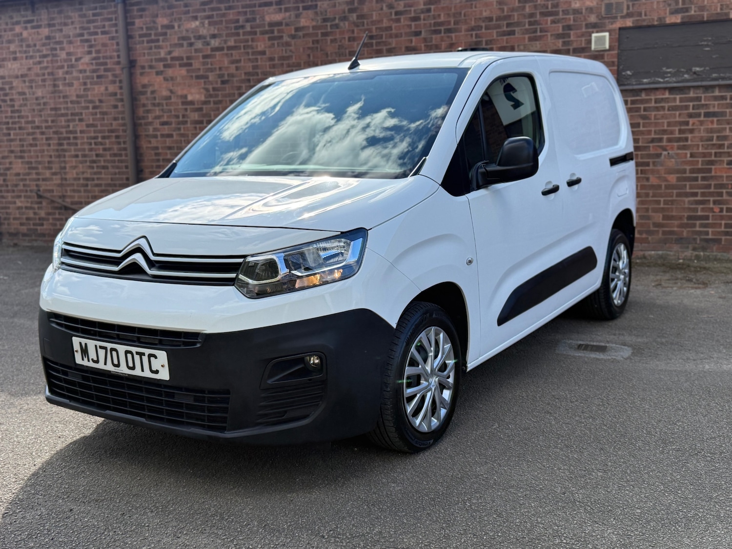 Used Citroen Berlingo 2020 for sale - 78145800: Photo 4