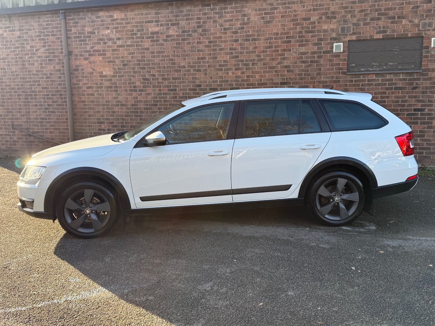 Used Skoda Octavia 2015 for sale - 76699642: Photo 12