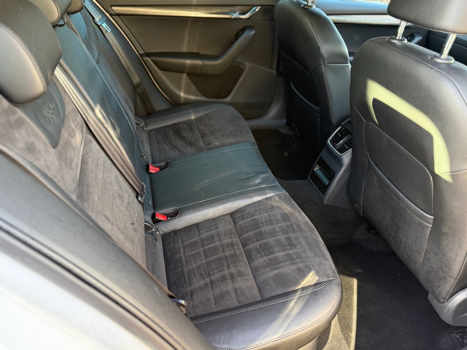 Used Skoda Octavia 2015 for sale - 76699642: Photo 6