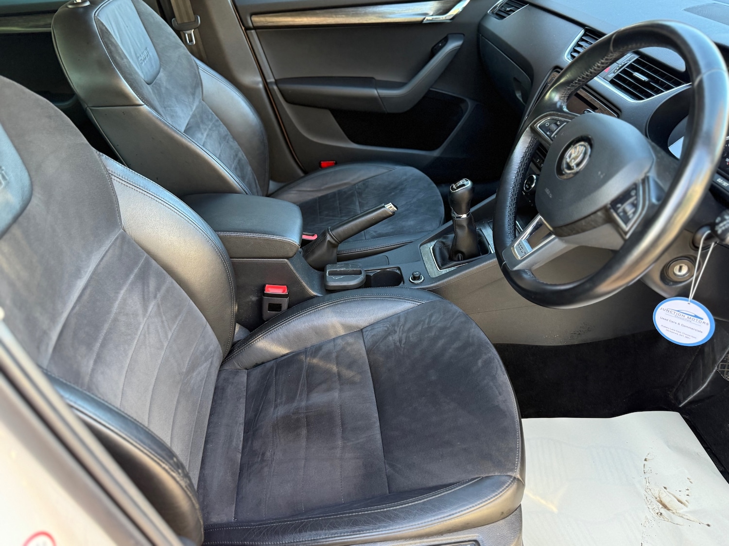 Used Skoda Octavia 2015 for sale - 76699642: Photo 8