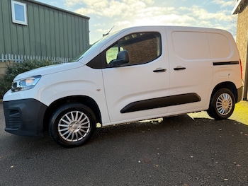 Used Citroen Berlingo 2020 for sale - 76699644: Photo