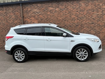 Used Ford Kuga 2015 for sale - 78525930: Photo