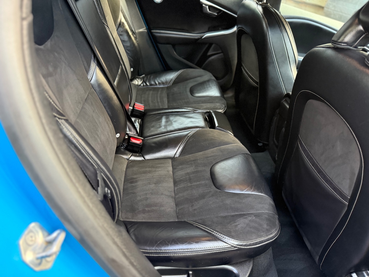 Used Volvo V40 2014 for sale - 76627380: Photo 9