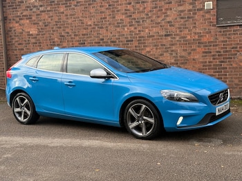 Used Volvo V40 2014 for sale - 76799578: Photo