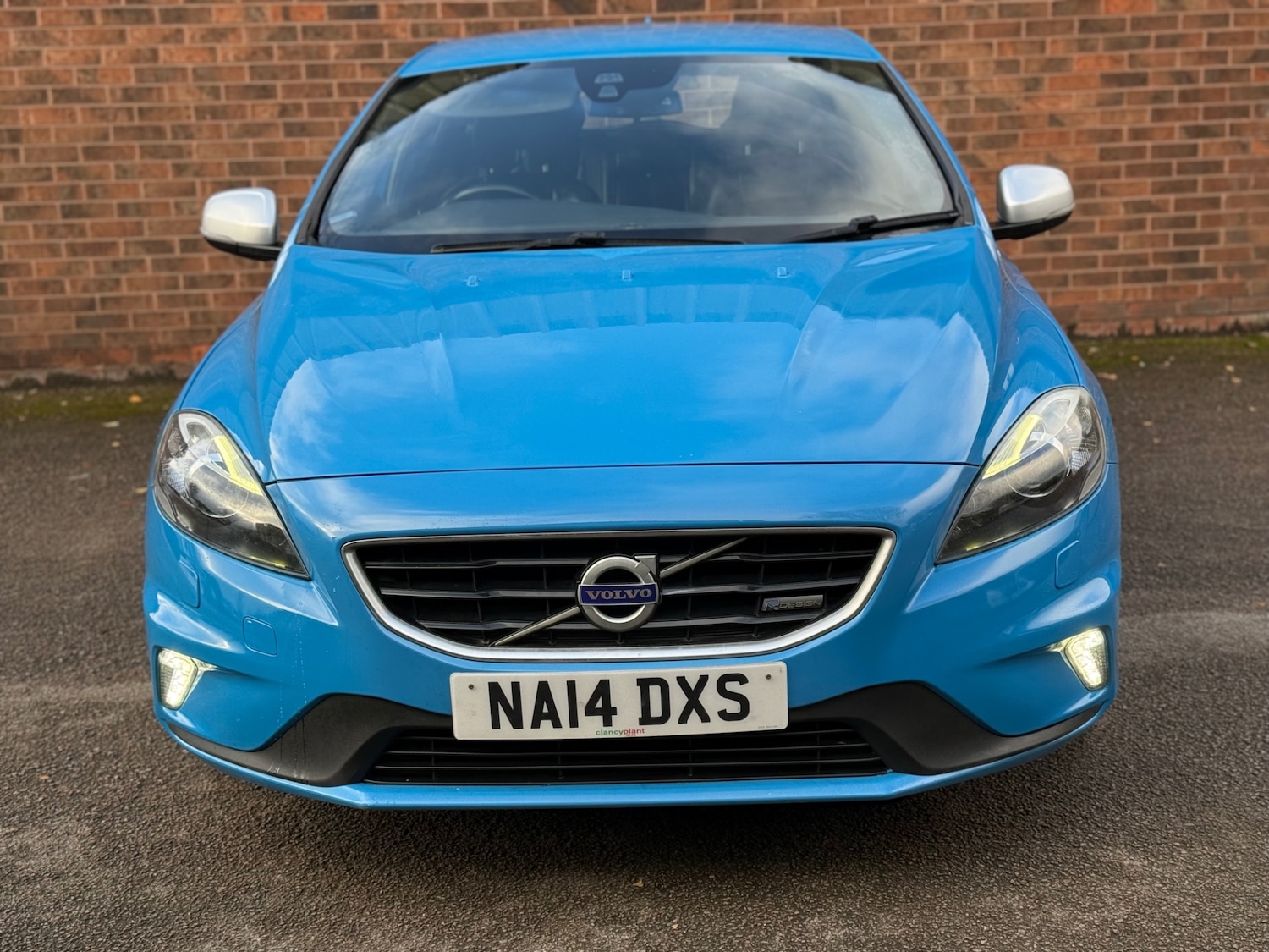 Used Volvo V40 2014 for sale - 76799578: Photo 3