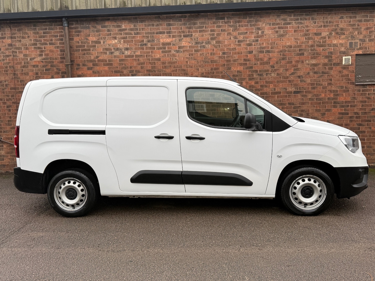 Used Vauxhall Combo 2022 for sale - 77514135: Photo 2