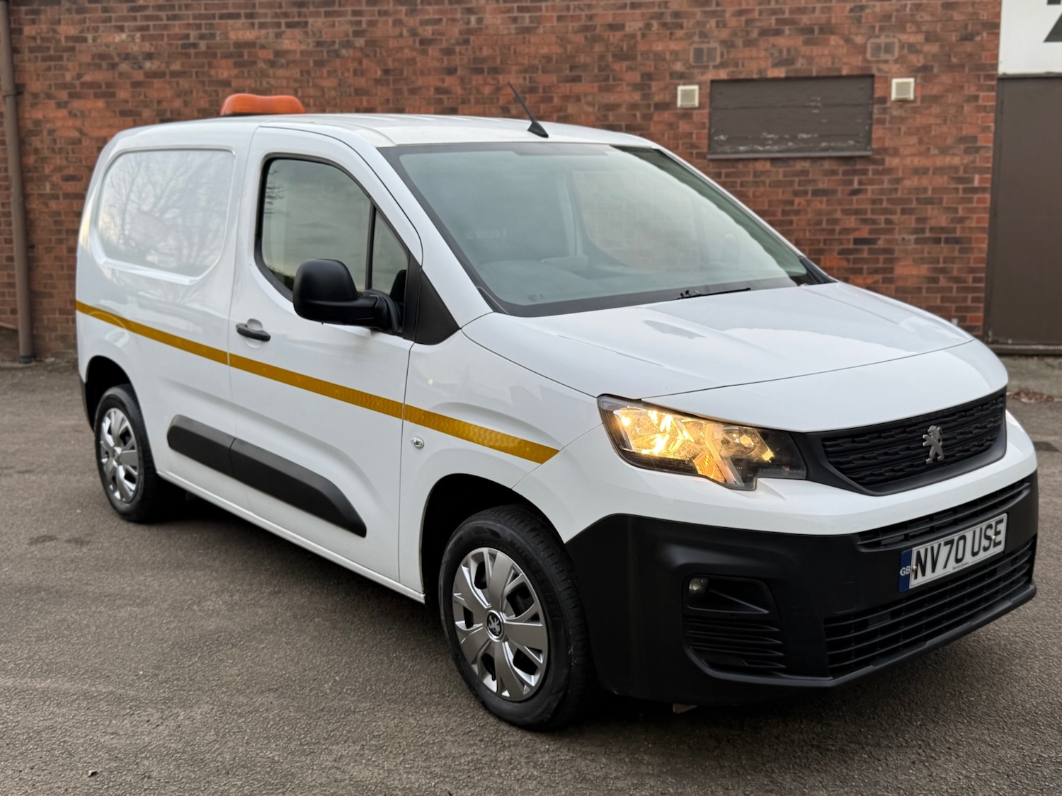 Used Peugeot Partner 2021 for sale - 77117720: Photo 4