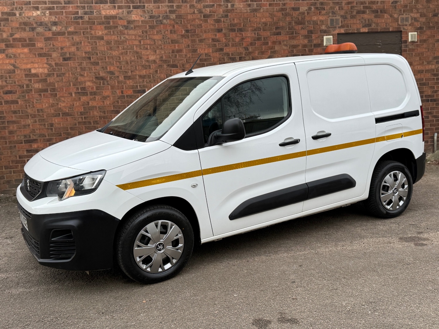 Used Peugeot Partner 2021 for sale - 77117720: Photo 6