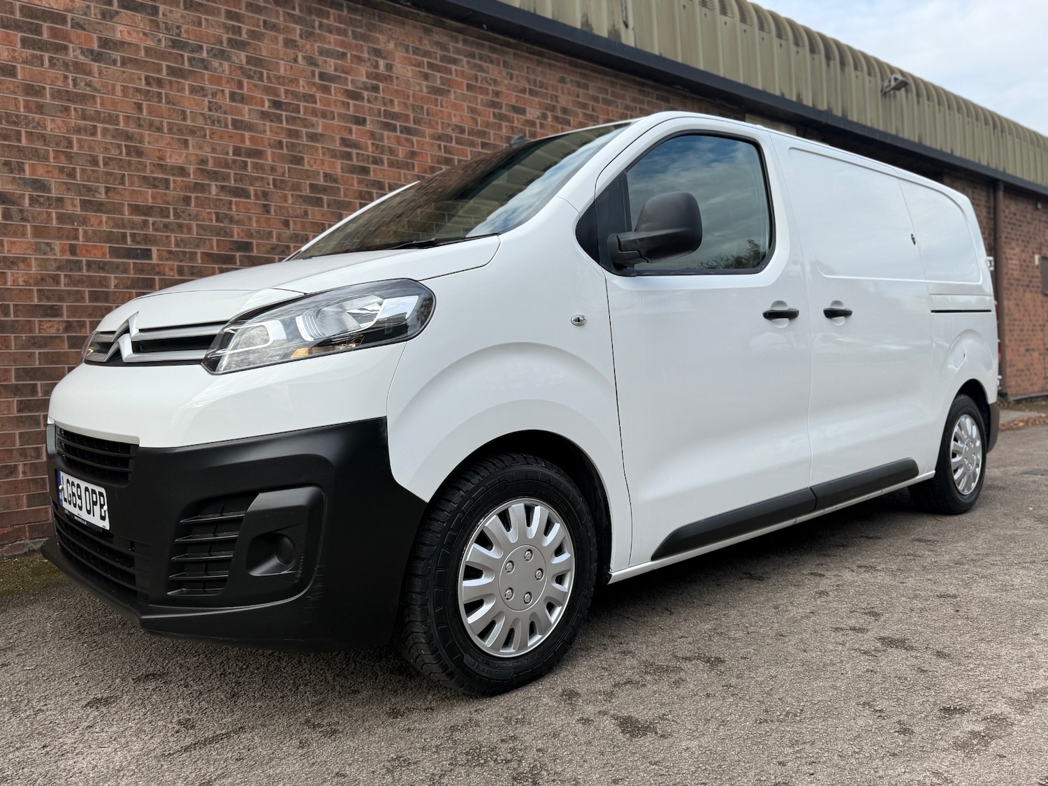 Used Citroen Dispatch 2019 for sale - 76497691: Photo 6