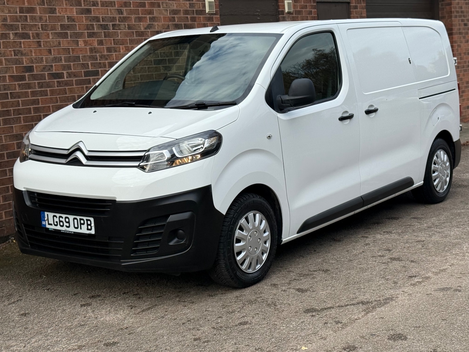 Used Citroen Dispatch 2019 for sale - 76497691: Photo 8