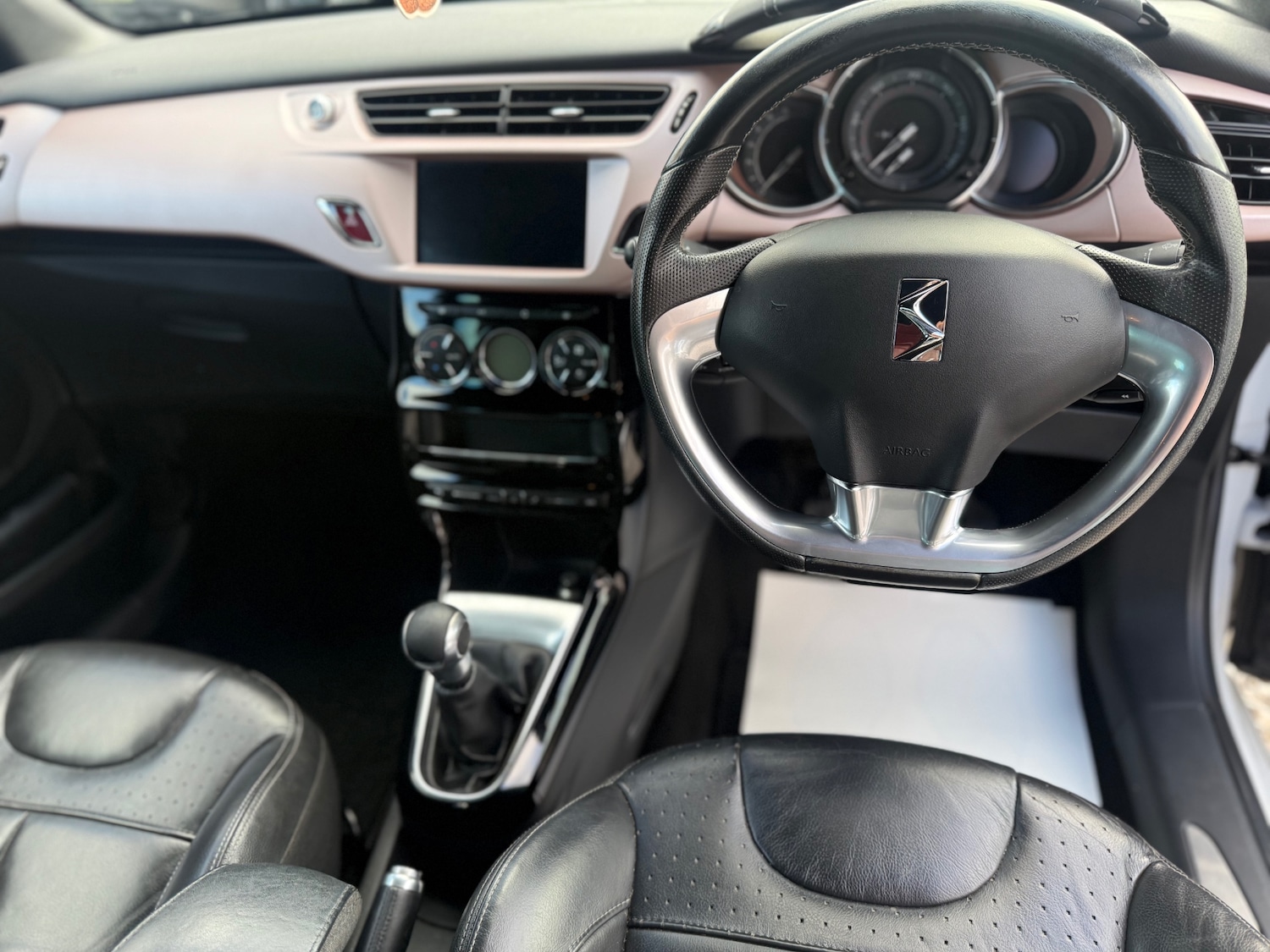 Used DS Automobiles DS 3 2016 for sale - 76650803: Photo 16