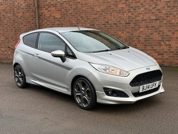 Used Ford Fiesta 2014 for sale - 77494936: Photo