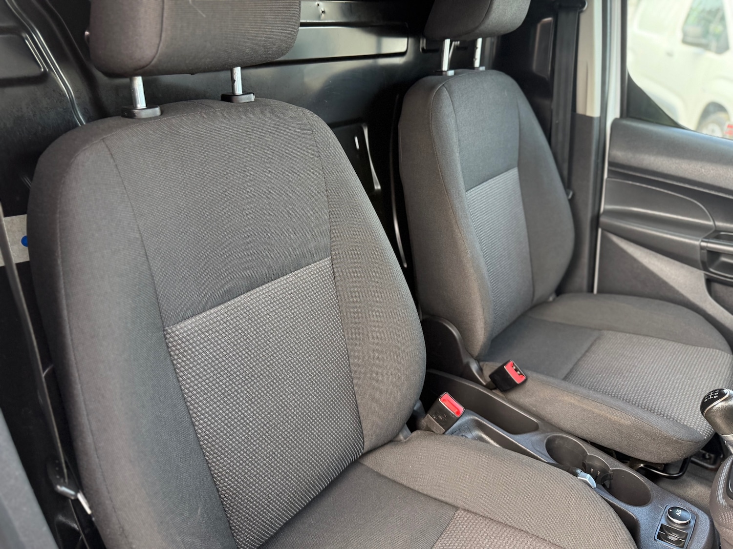 Used Ford Transit Connect 2015 for sale - 76323829: Photo 14