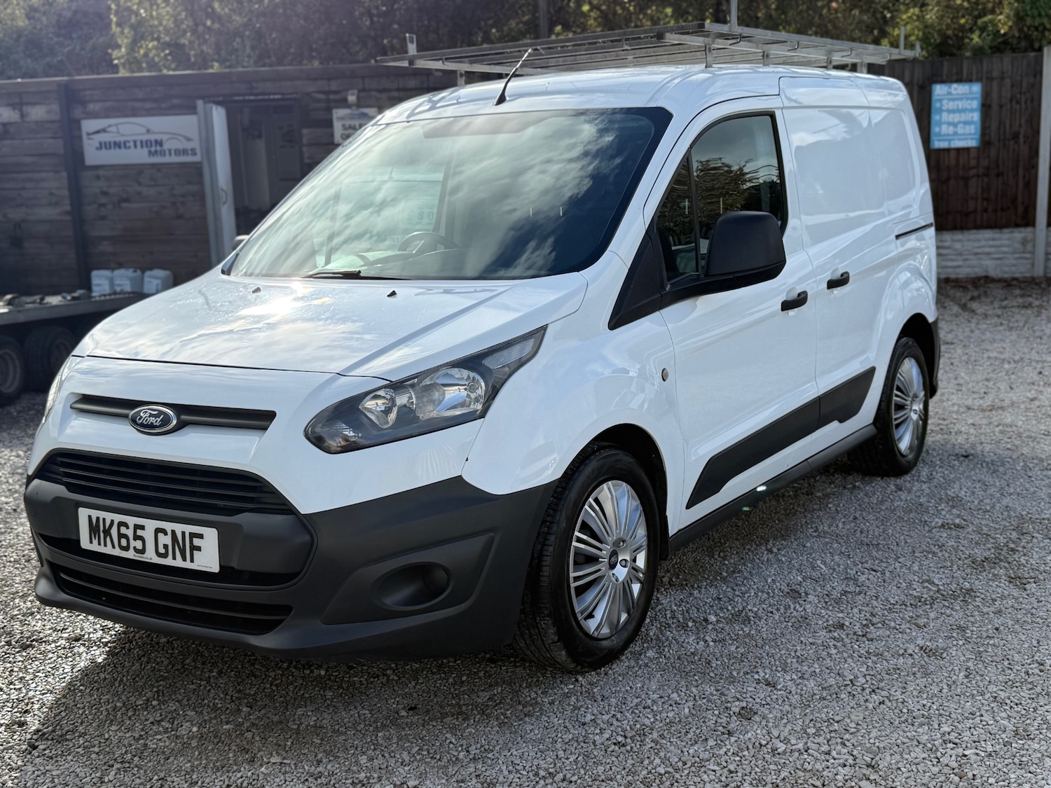 Used Ford Transit Connect 2015 for sale - 76323829: Photo 3