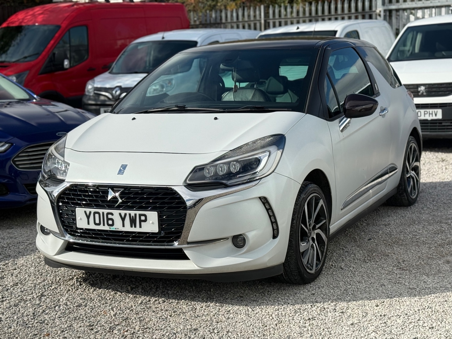 Used DS Automobiles DS 3 2016 for sale - 78207021: Photo 8