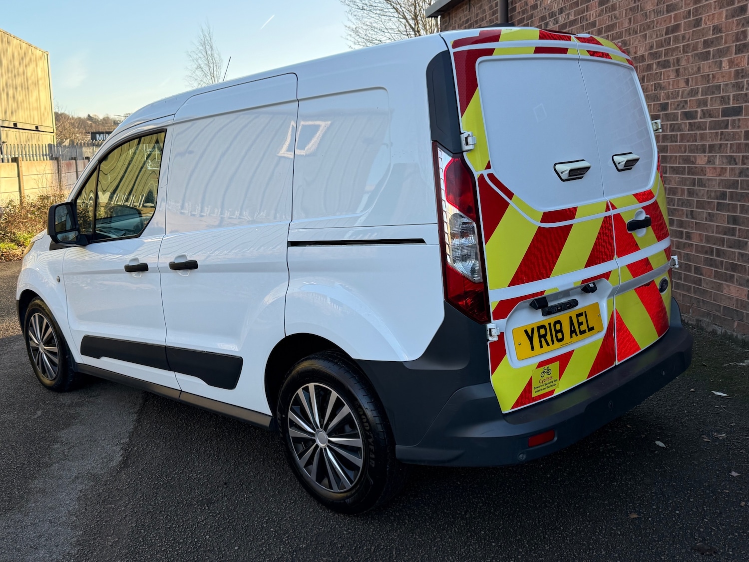 Used Ford Transit Connect 2018 for sale - 77140952: Photo 10