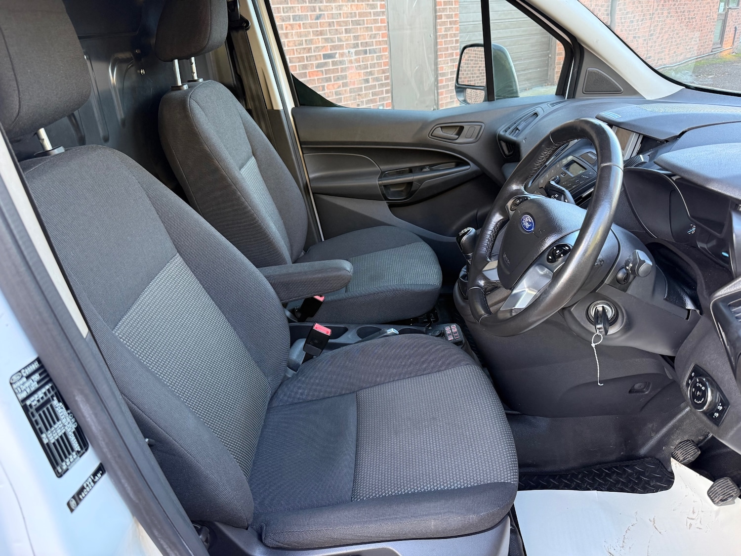 Used Ford Transit Connect 2018 for sale - 77140952: Photo 15