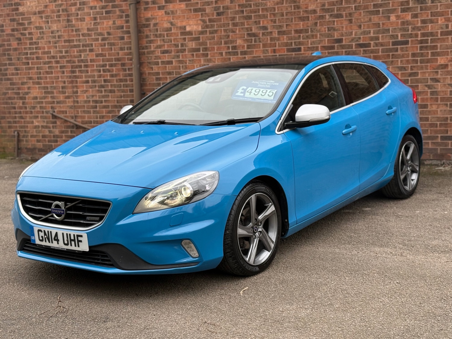 Used Volvo V40 2014 for sale - 77601316: Photo 6