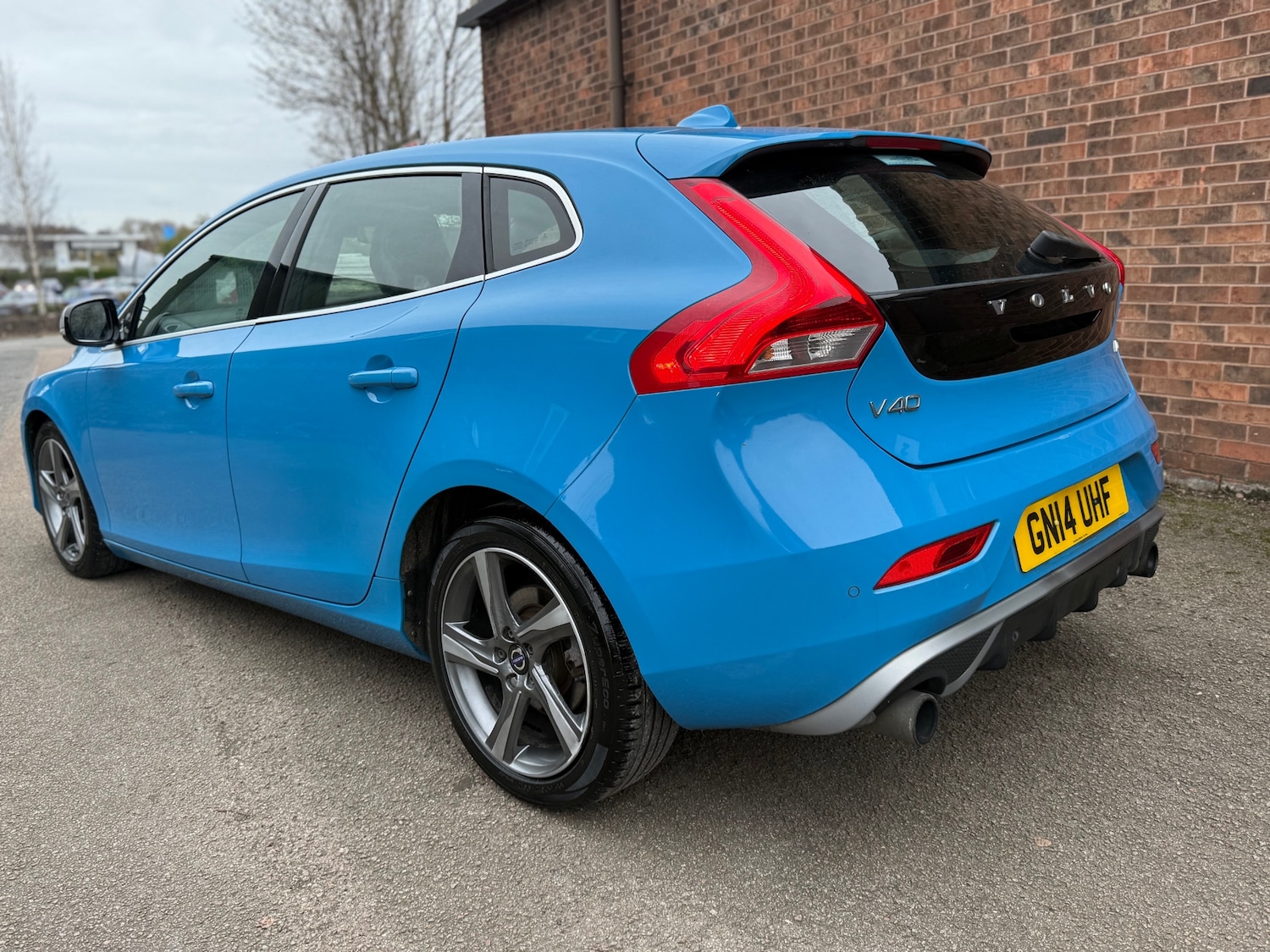 Used Volvo V40 2014 for sale - 77601316: Photo 9