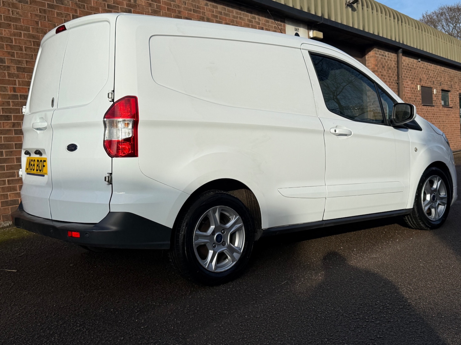 Used Ford Transit Courier 2018 for sale - 77644013: Photo 3