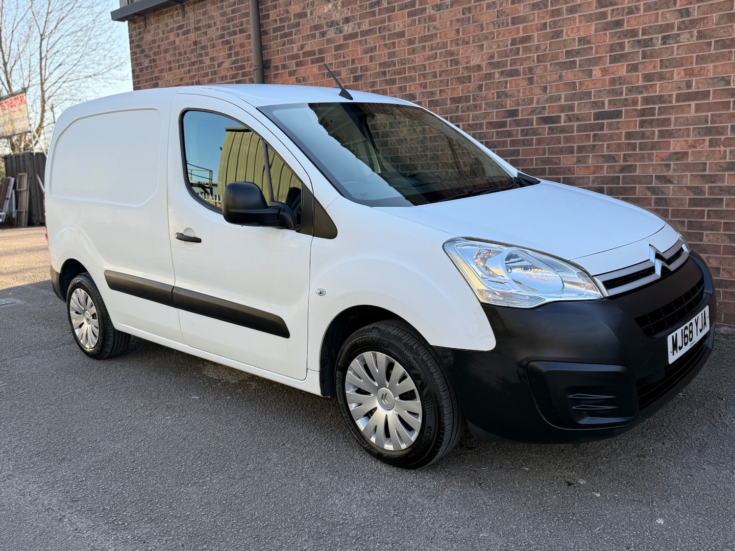 Used Citroen Berlingo 2018 for sale - 77942796: Photo 5