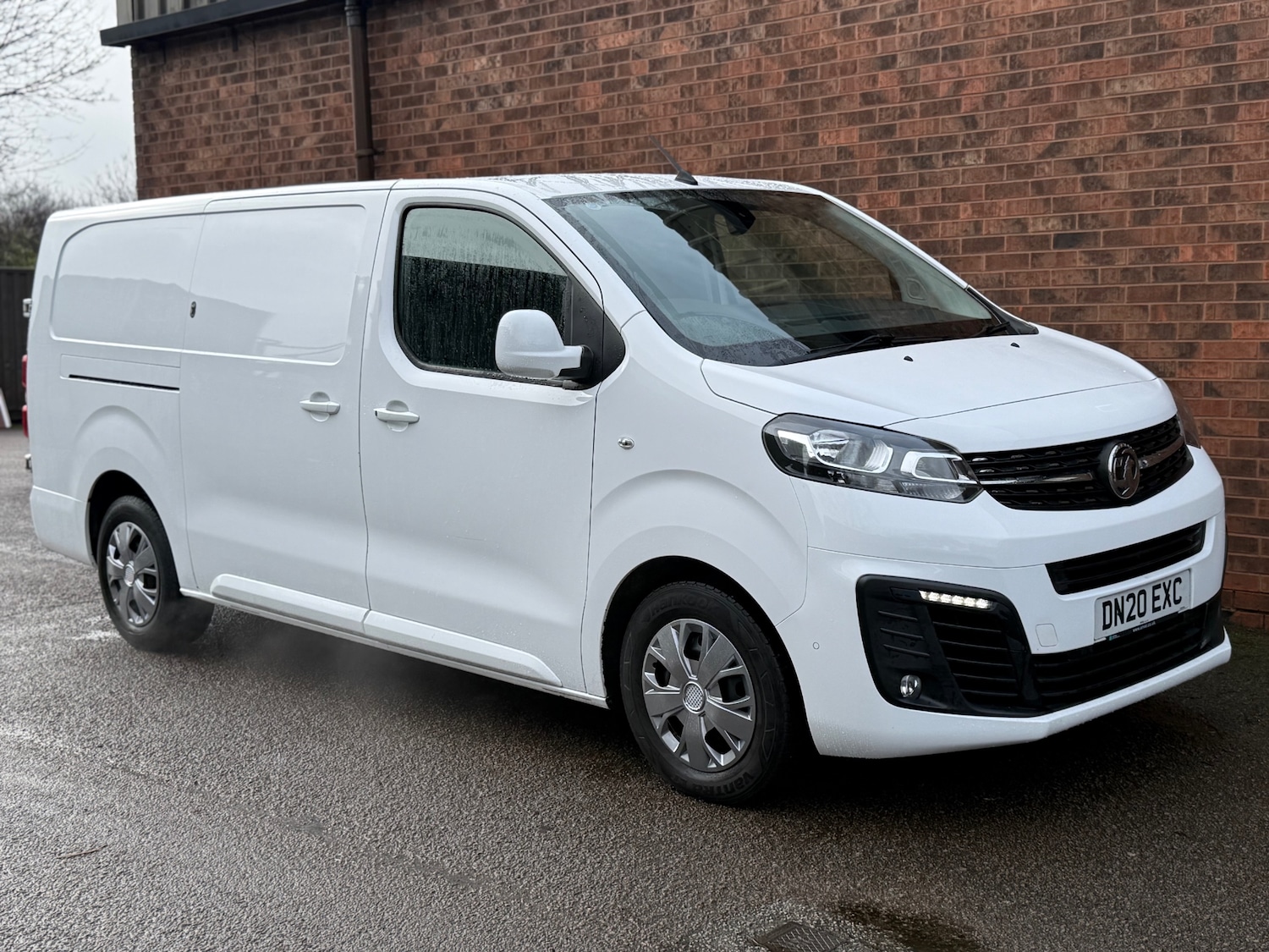 Used Vauxhall Vivaro 2020 for sale - 77564310: Photo 3