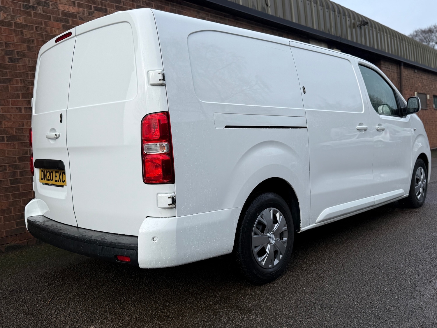 Used Vauxhall Vivaro 2020 for sale - 77564310: Photo 4