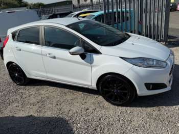 Used Ford Fiesta 2015 for sale - 74504553: Photo