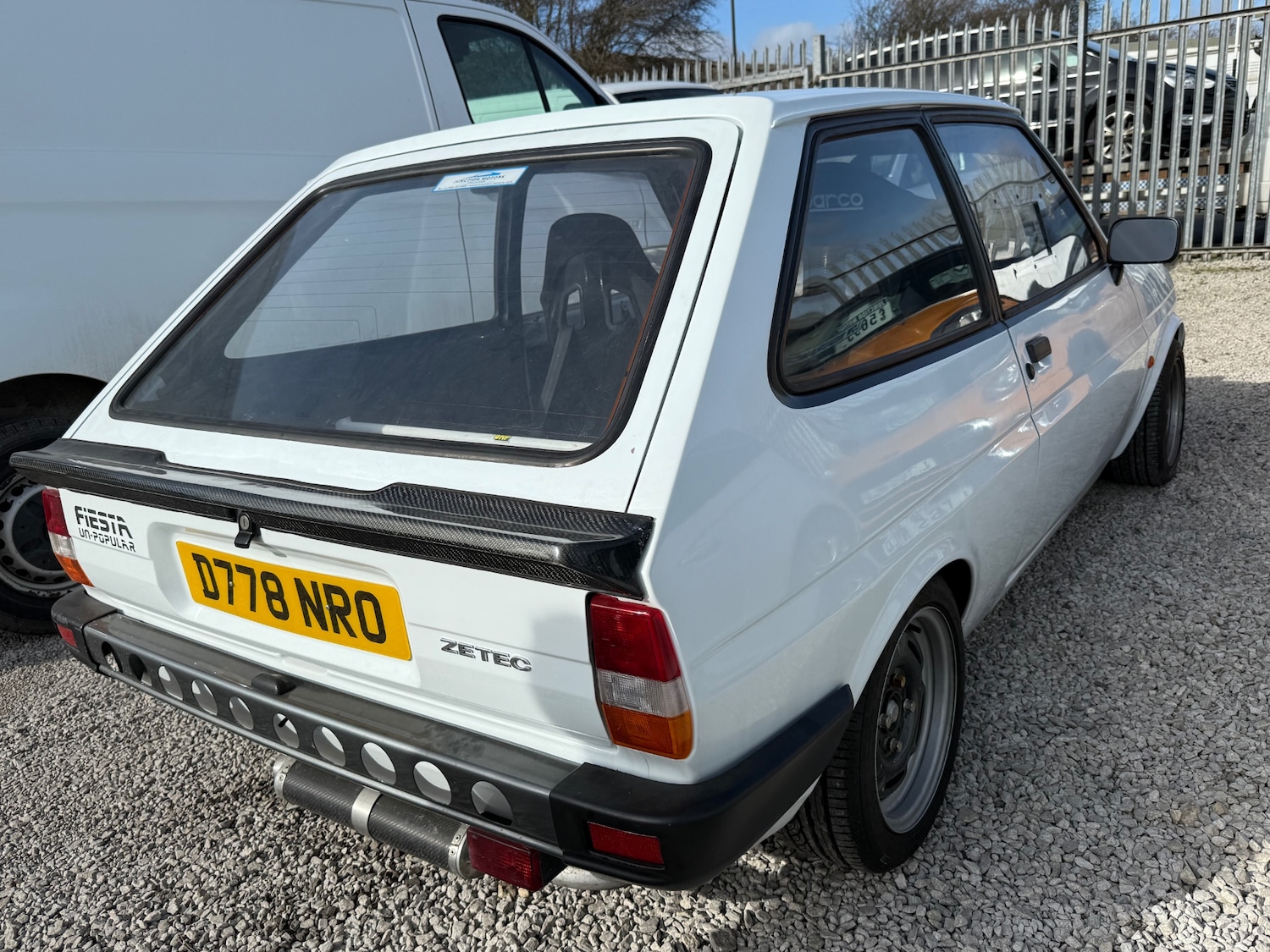 Used Ford Fiesta 1986 for sale - 76521029: Photo 4