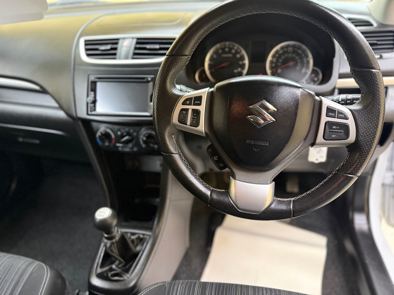 Used Suzuki Swift 2016 for sale - 77442955: Photo 11