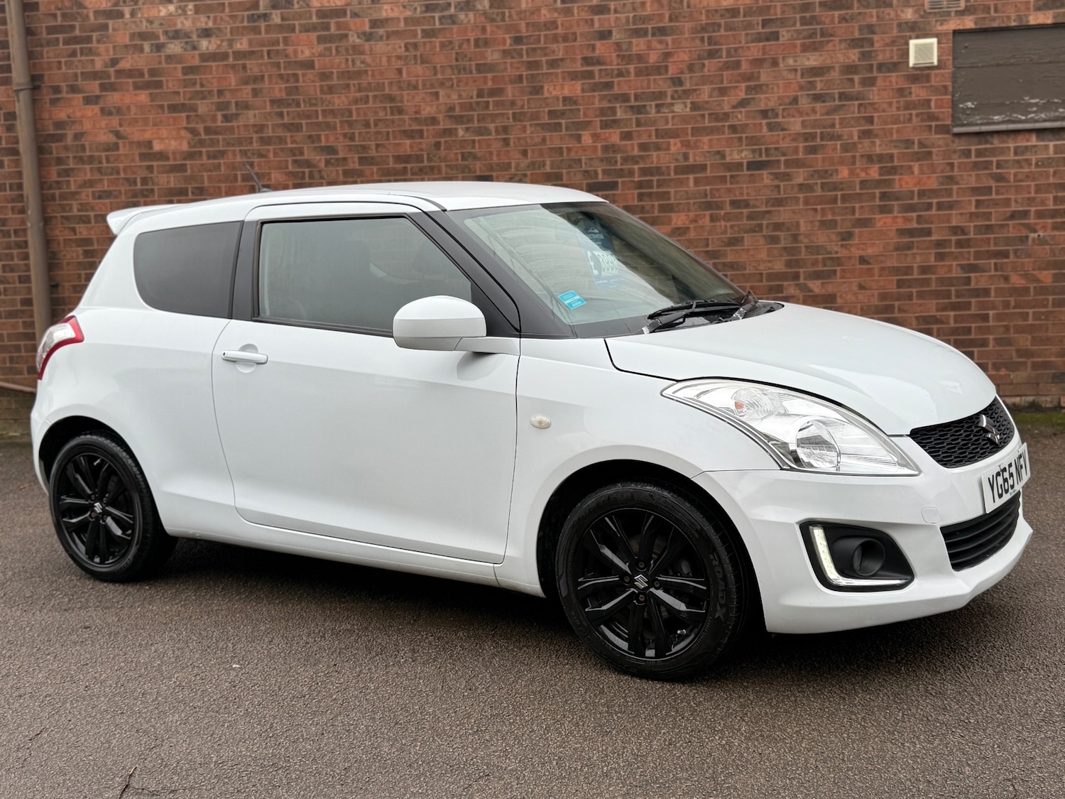 Used Suzuki Swift 2016 for sale - 77442955: Photo 2