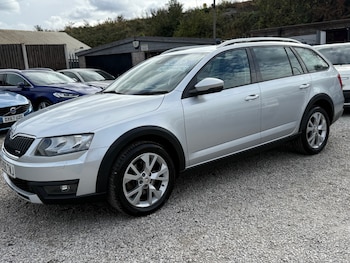 Used Skoda Octavia 2016 for sale - 75779304: Photo