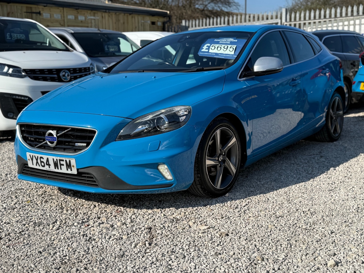Used Volvo V40 2014 for sale - 77756251: Photo 2