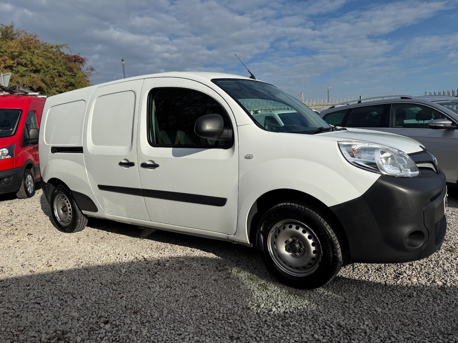 Used Renault Kangoo 2019 for sale - 76119474: Photo 3