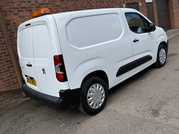 Used Peugeot Partner 2021 for sale - 78592437: Photo