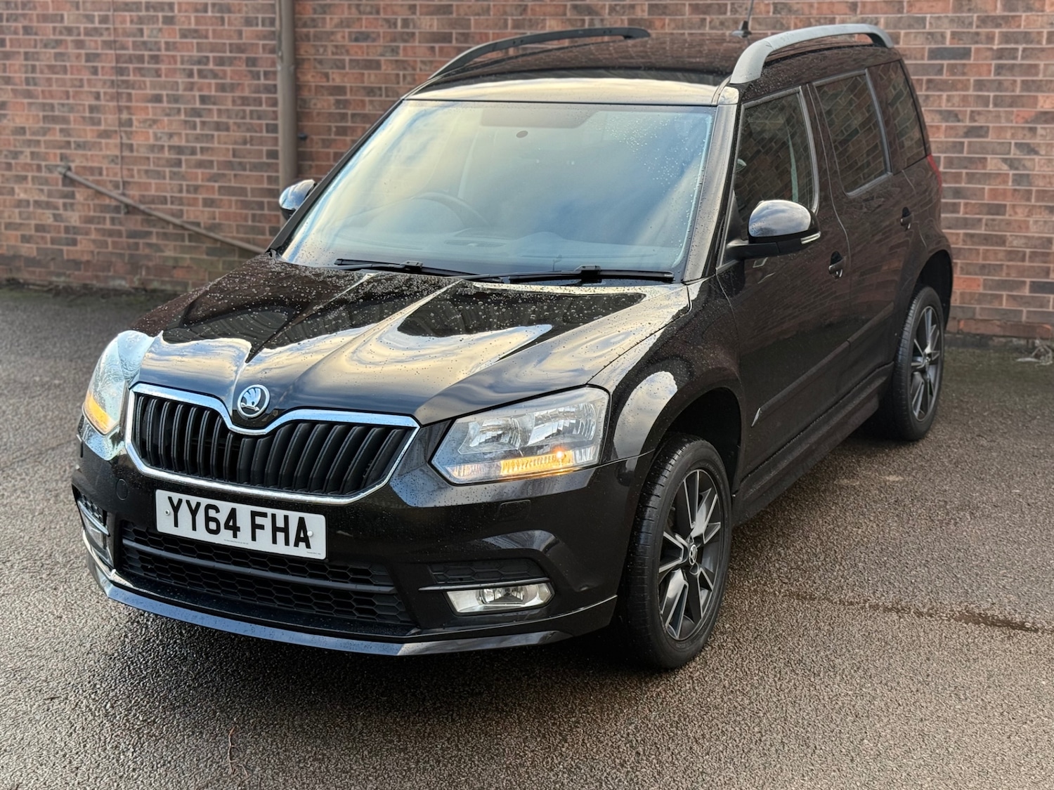 Used Skoda Yeti 2014 for sale - 77632658: Photo 5