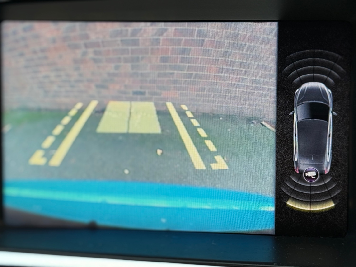 Used Volvo V40 2014 for sale - 76848856: Photo 10