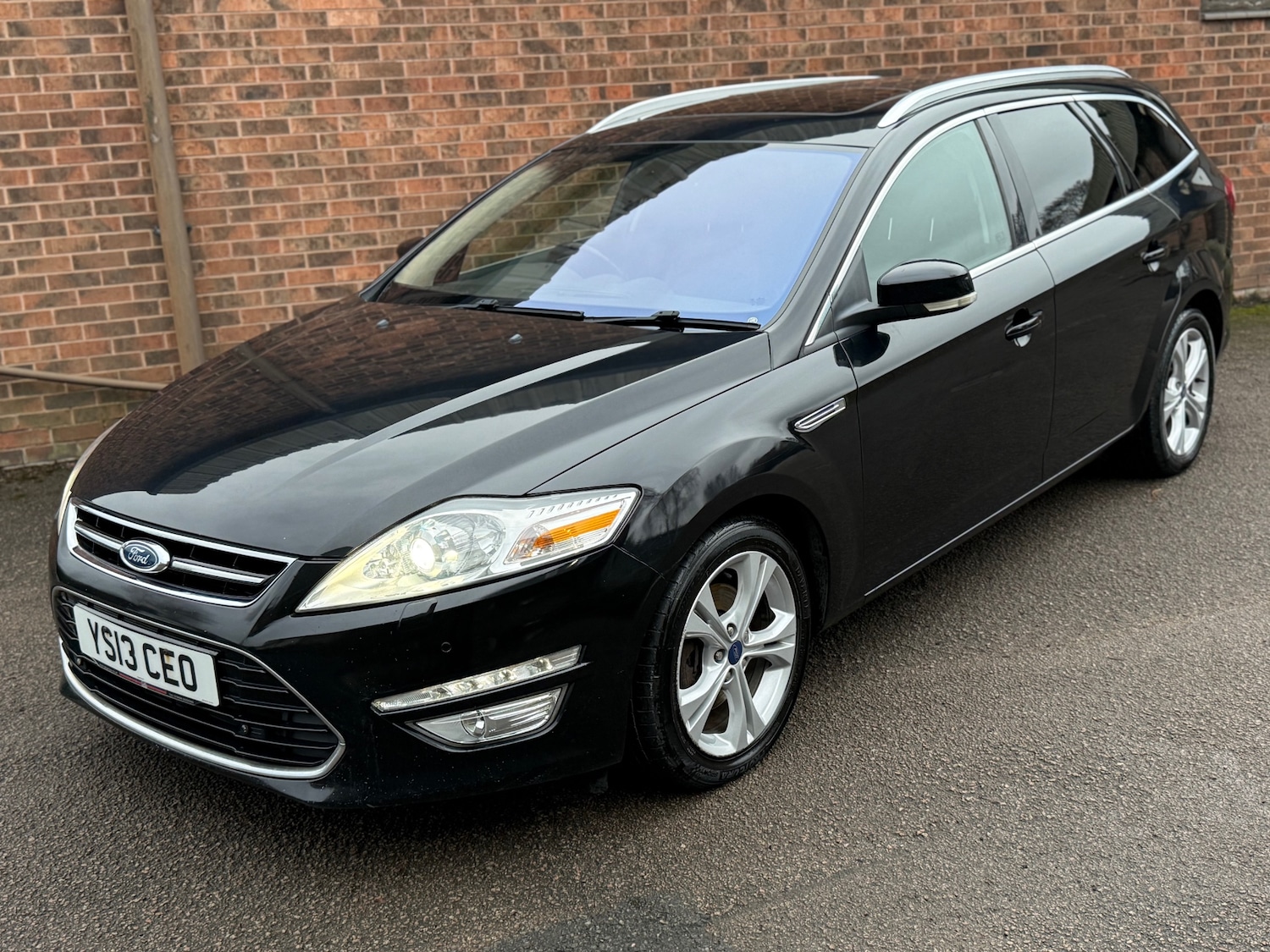 Used Ford Mondeo 2013 for sale - 77329098: Photo 8