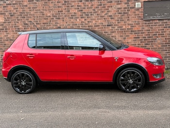 Used Skoda Fabia 2014 for sale - 76725985: Photo