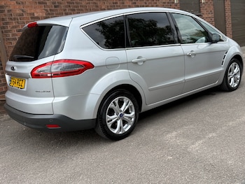 Used Ford S-Max 2014 for sale - 79335765: Photo