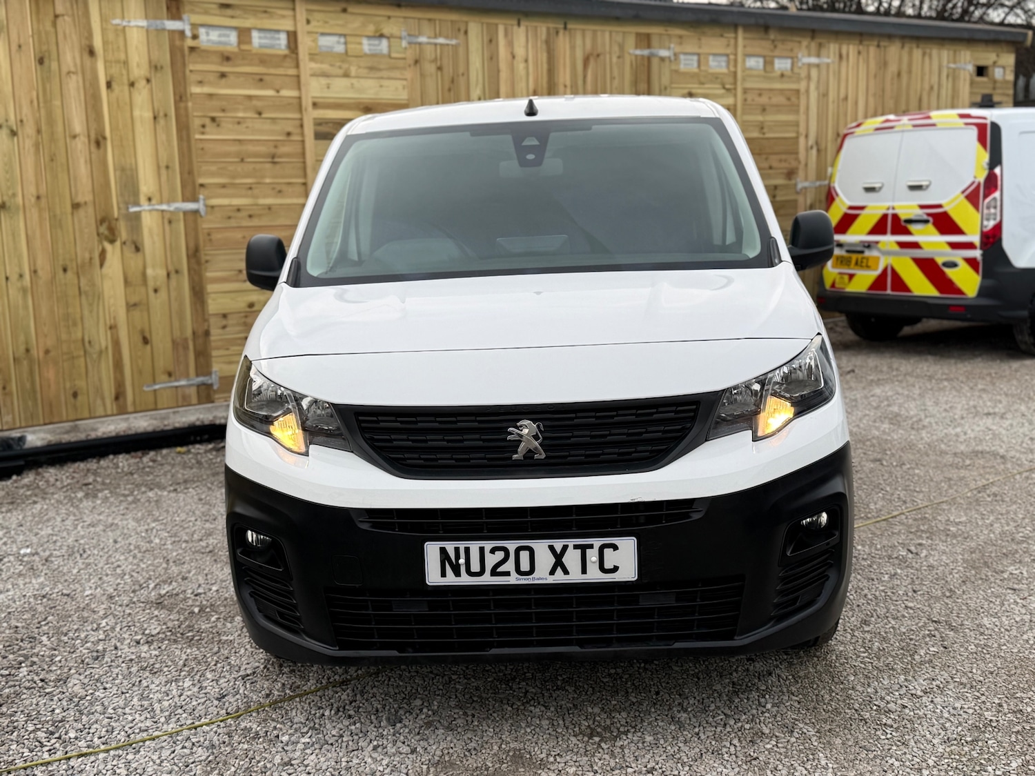 Used Peugeot Partner 2020 for sale - 77206518: Photo 2