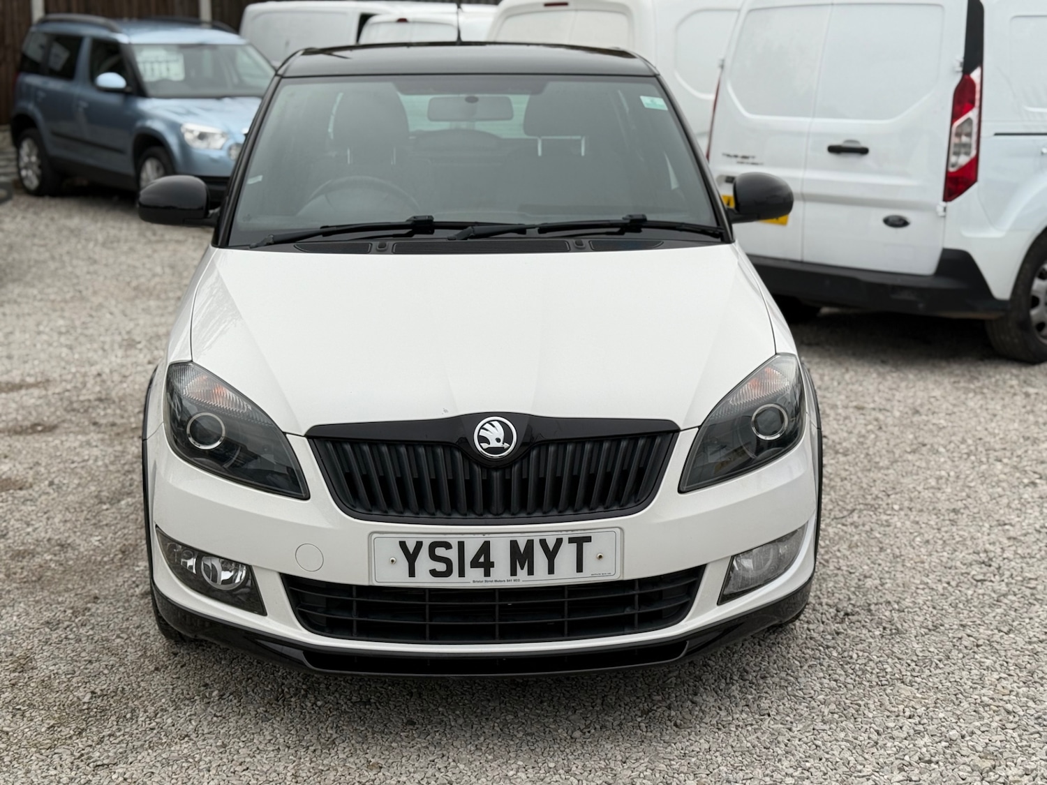 Used Skoda Fabia 2014 for sale - 76420693: Photo 2